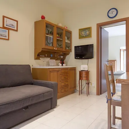 Apartman Meta Italy Da Raffaello